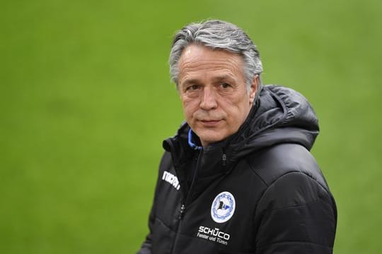 Laut Medienberichten droht Arminia-Trainer Uwe Neuhaus nach zuletzt fünf Spielen ohne Sieg das Aus.