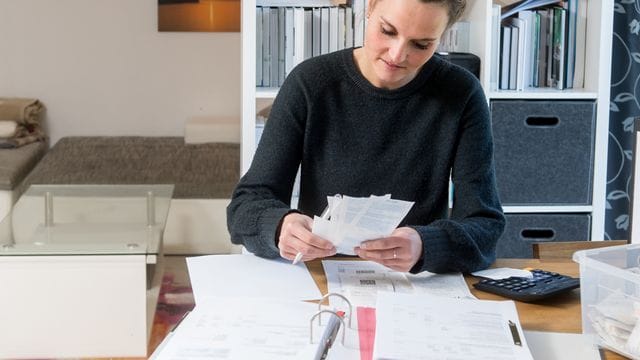 Rechnungen aufheben für die Steuererklärung: Computer mussten bisher über die Nutzungsdauer abgeschrieben werden. Das hat sich jetzt geändert.