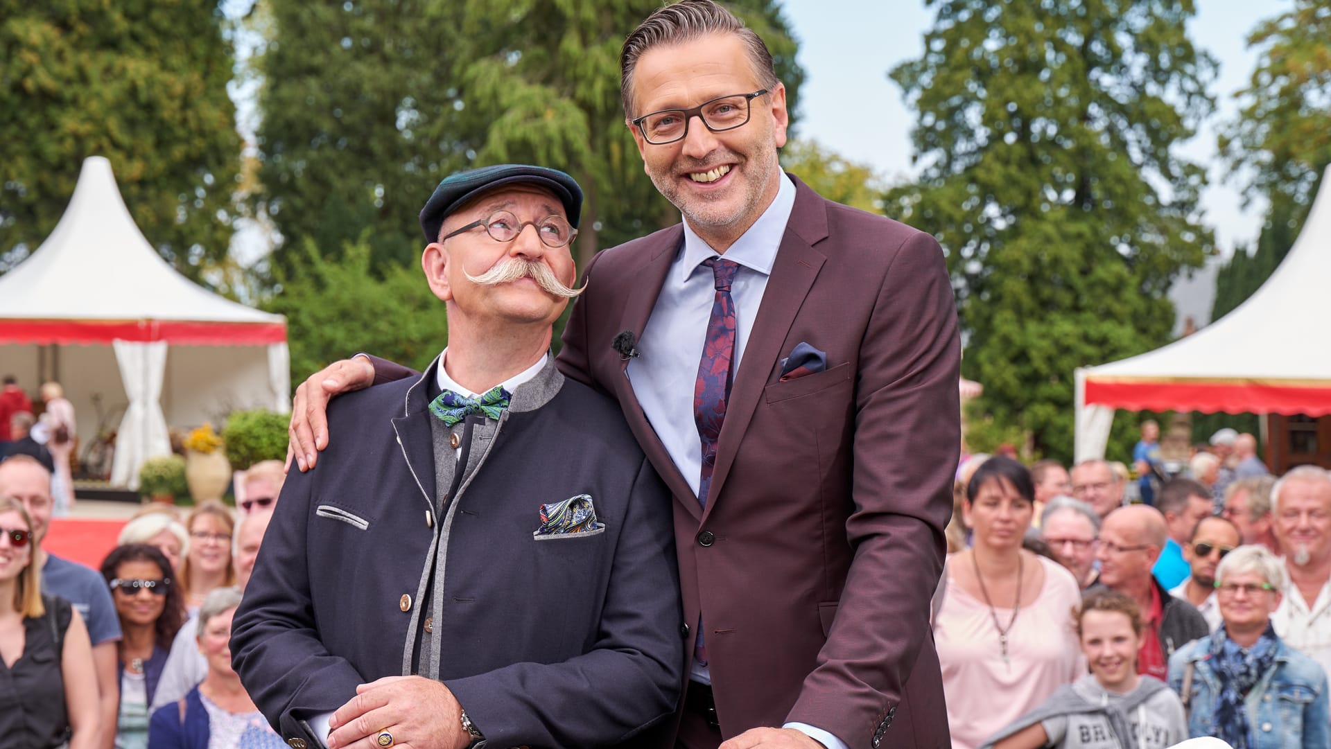 "Bares für Rares": Moderator Horst Lichter und Experte Detlev Kümmel sind schon lange Teil der Show.