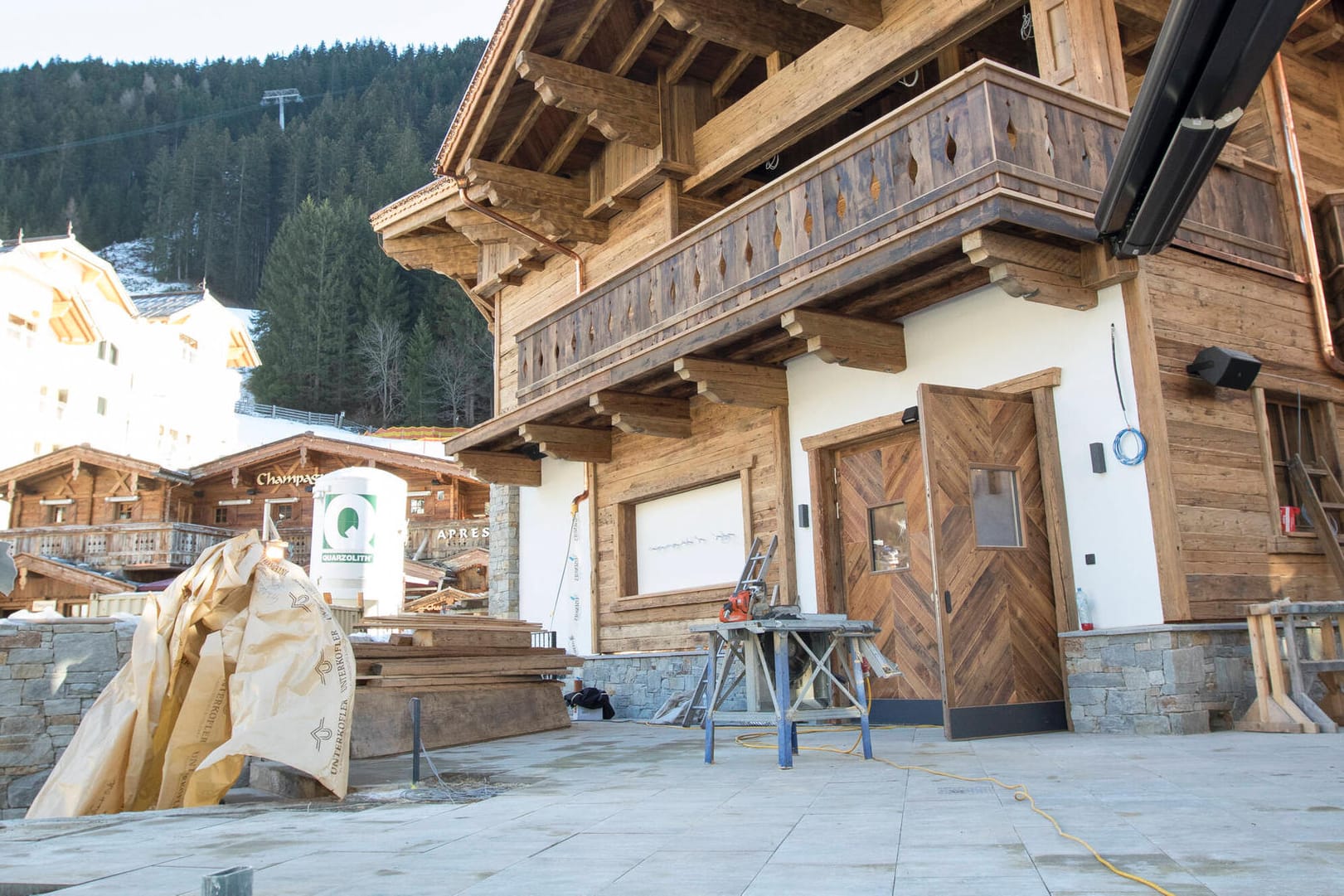 Keine Urlauber in Ischgl: "Wir hatten bis heute keinen einzigen Skitag", sagt Tourismuschef Andreas Steibl.