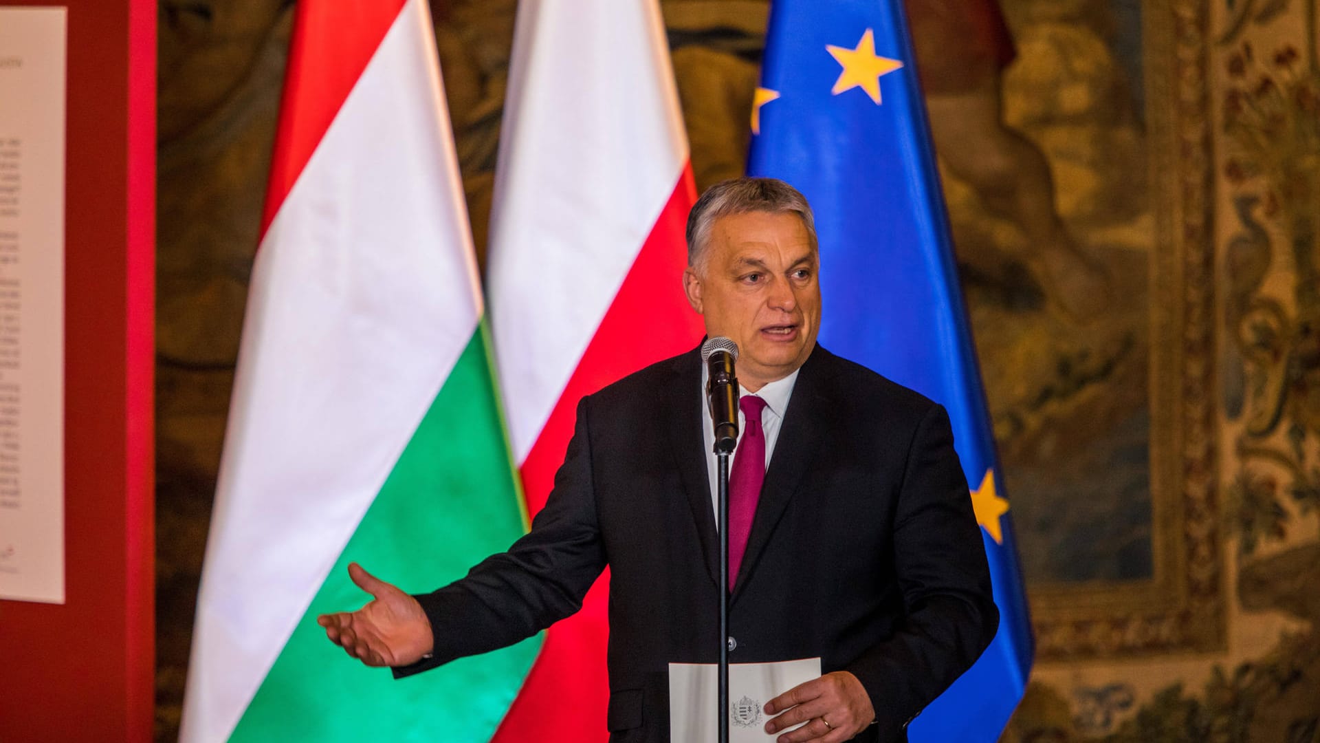 Viktor Orban: Nach jahrelangem Streit teilte er nun mit, dass Abgeordnete der Fidesz-Partei die EVP verlassen. Viktor Orban: Nach jahrelangem Streit teilte er nun mit, dass Abgeordnete der Fidesz-Partei die EVP verlassen.