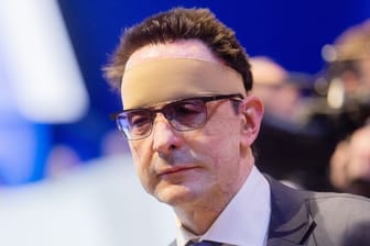 Bernhard Günther, damaliger Finanzvorstand von Innogy, auf der Hauptversammlung von Thyssenkrupp im Jahr 2020.