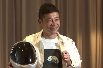 Einmal zum Mond und zurück: Yusaku Maezawa will eine private Reise zum Mond organisieren.