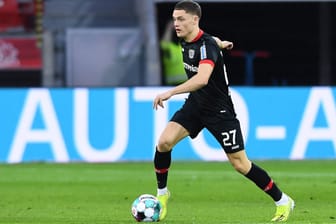 Florian Wirtz: Der junge Leverkusen-Profi fällt wegen eines positiven Corona-Tests vorerst aus.