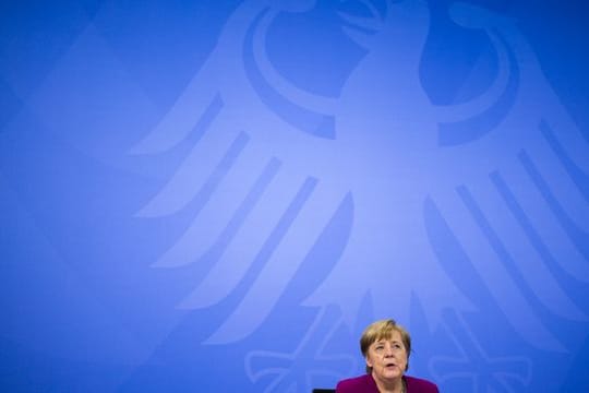 Stellt die Ergebnisse des Bund-Länder-Gipfels vor: Bundeskanzlerin Angela Merkel im Kanzleramt.