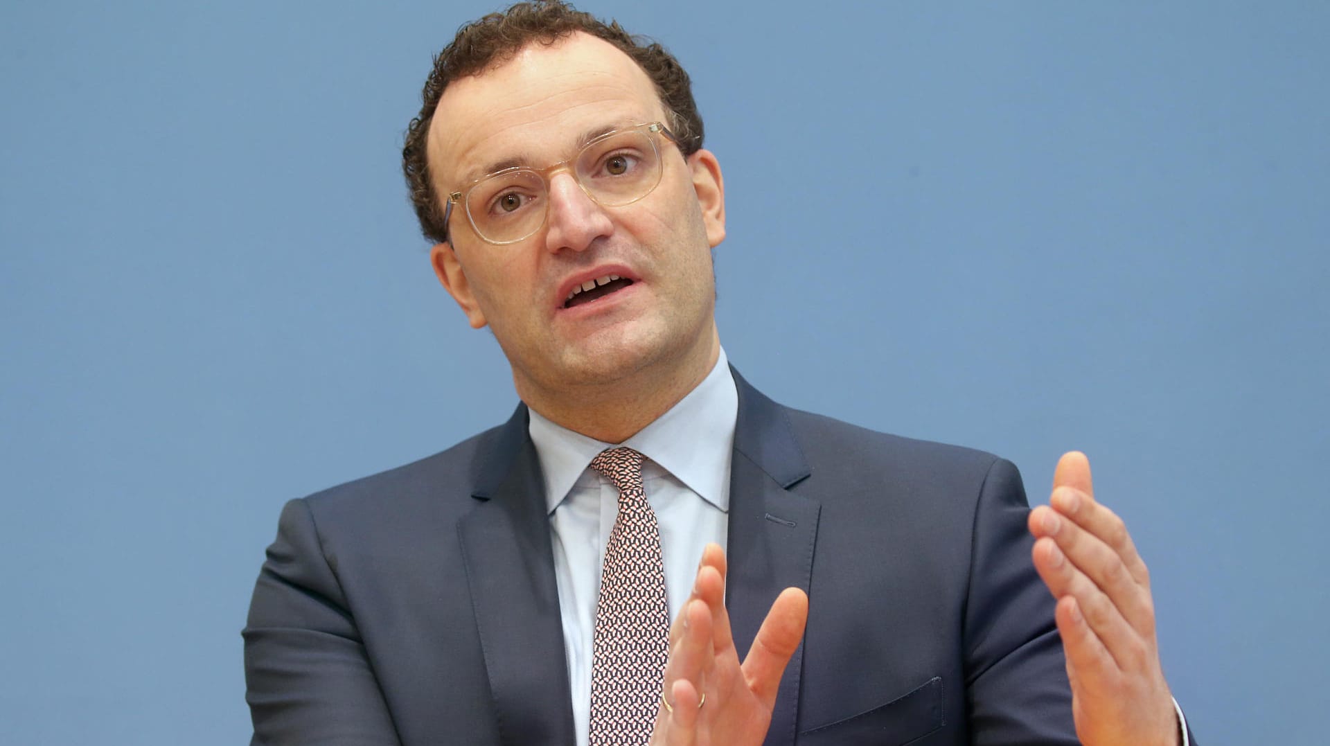 Gesundheitsminister Jens Spahn (CDU): Eine Änderung der Impfverordnung soll Hausärzten mehr Freiraum geben.