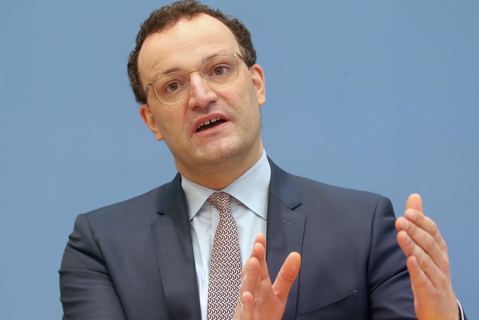 Gesundheitsminister Jens Spahn (CDU): Eine Änderung der Impfverordnung soll Hausärzten mehr Freiraum geben.