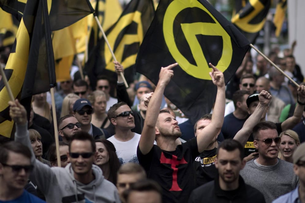 Aufmarsch der "Identitären Bewegung" im Juni 2017 in Berlin: Die Gruppe hatte sich nach französischem Vorbild gegründet.
