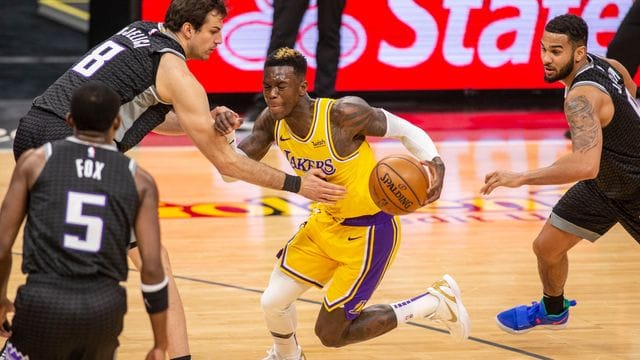 Konnte trotz einer überzeugenden Leistung die Lakers-Niederlage gegen die Sacramento Kings nicht verhindern: Dennis Schröder. Konnte trotz einer überzeugenden Leistung die Lakers-Niederlage gegen die Sacramento Kings nicht verhindern: Dennis Schröder.