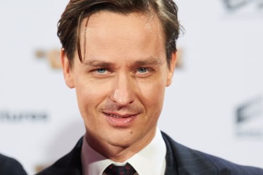 In "Ich und die Anderen" hört Tom Schilling auf den Namen Tristan.