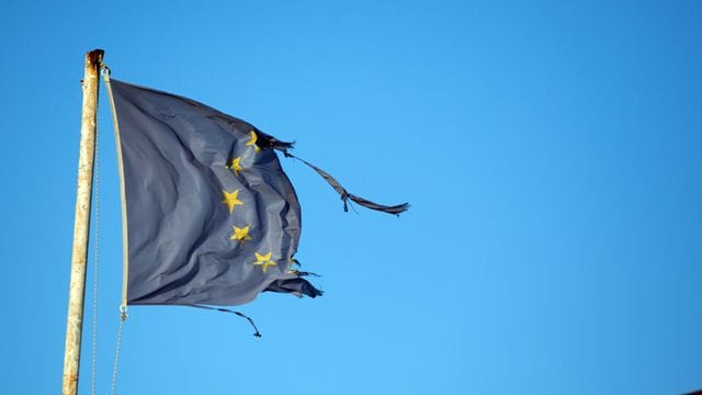 Gegen die EU-Grenzschützer Frontex werden Vorwürfe wegen möglicher Verstöße gegen Grundrechte erhoben. Gegen die EU-Grenzschützer Frontex werden Vorwürfe wegen möglicher Verstöße gegen Grundrechte erhoben.