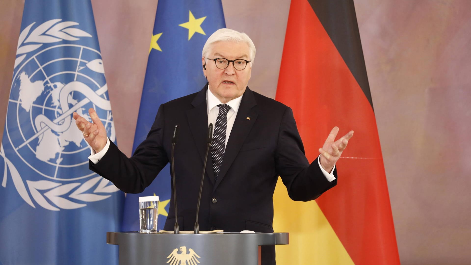 Bundespräsident Frank-Walter Steinmeier: "Noch immer sterben hunderte Menschen an einer Covid-19-Infektion Tag für Tag."