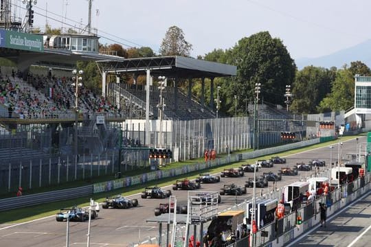 RTL hat sich mit Sky über die Übertragung der Rennen in Imola, Barcelona, Monza (im Bild) und Sao Paulo geeinigt.