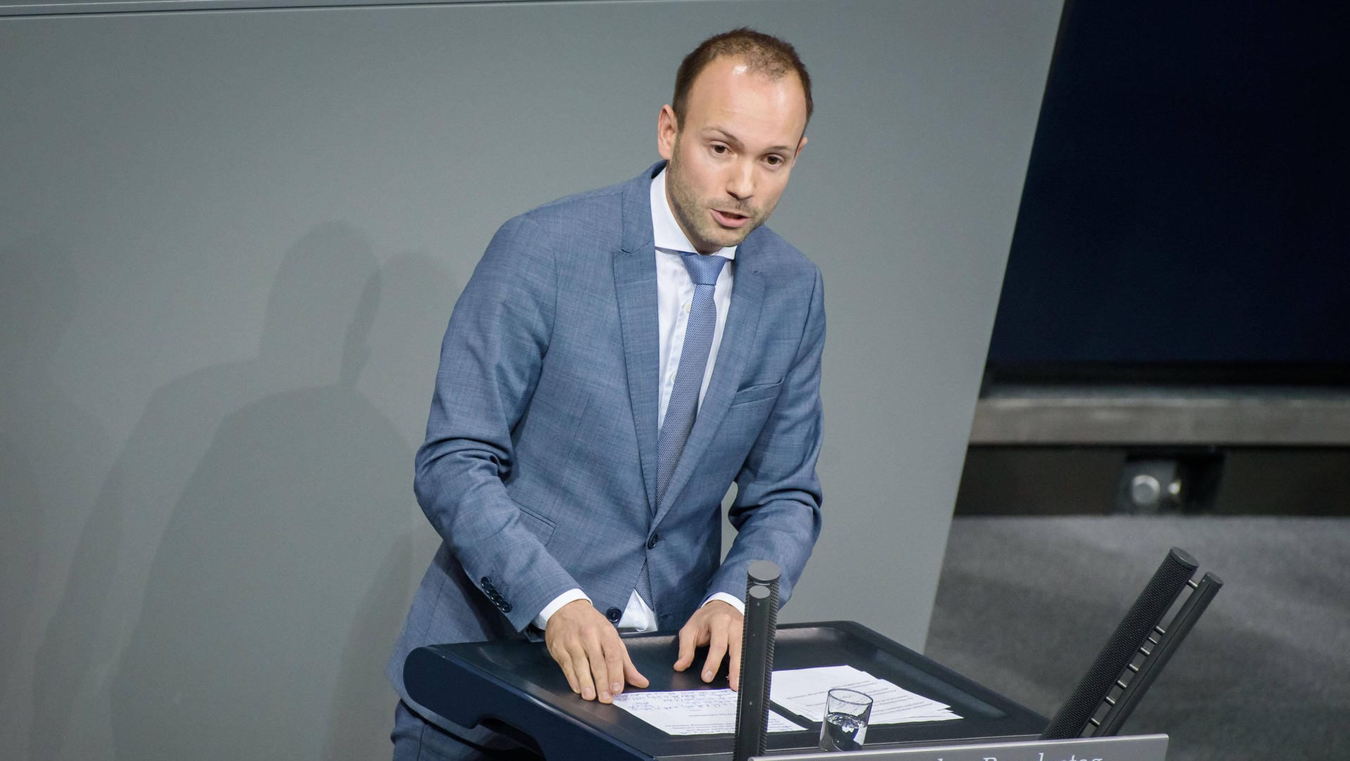 Nikolas Löbel: "Rückblickend betrachtet waren die Vermittlungen falsch."