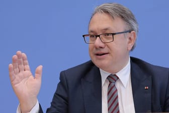 CSU-Abgeordneter Georg Nüßlein: Will nach Korruptionsvorwürfen nicht mehr für den Bundestag kandidieren.