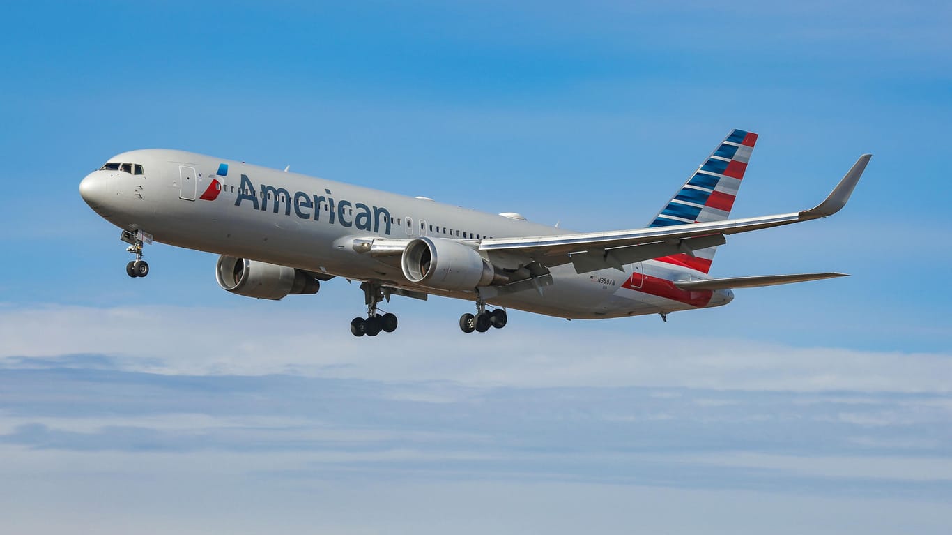 Eine American Airlines Boeing 767: Im Streit um Subventionen für Flugzeugbauer haben EU und USA nun eine Übergangslösung gefunden.