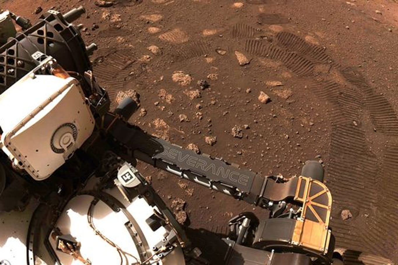 Aufnahme des Rovers "Perseverance" auf dem Mars.