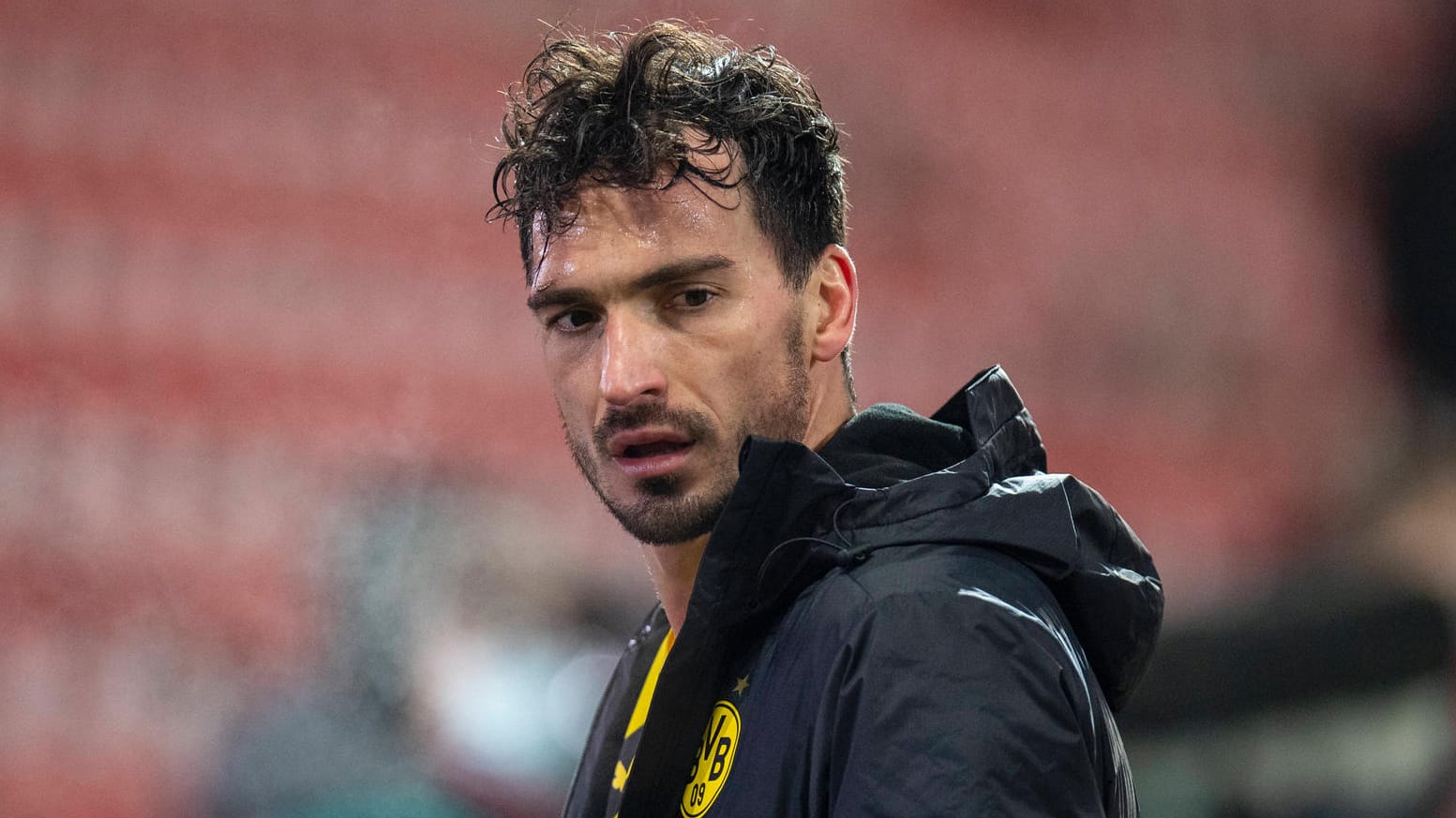 Mats Hummels: Der BVB-Star und seine Kollegen werden von Jürgen Kohler kritisiert. Mats Hummels: Der BVB-Star und seine Kollegen werden von Jürgen Kohler kritisiert.