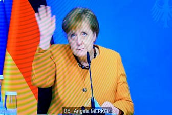 Angela Merkel gestern bei einer Videokonferenz mit dem Präsidenten des Europäischen Rates.