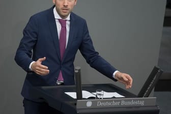 Der CDU-Abgeordnete Löbel will sich komplett aus der Politik zurückziehen.