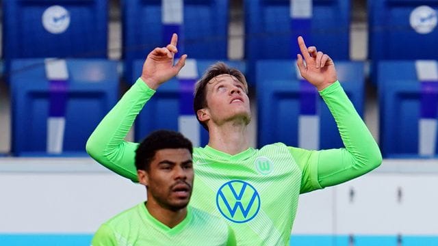 Die TSG 1899 Hoffenheim gehört zu den Lieblingsgegnern von Wolfsburgs Stürmer Wout Weghorst (r). Die TSG 1899 Hoffenheim gehört zu den Lieblingsgegnern von Wolfsburgs Stürmer Wout Weghorst (r).