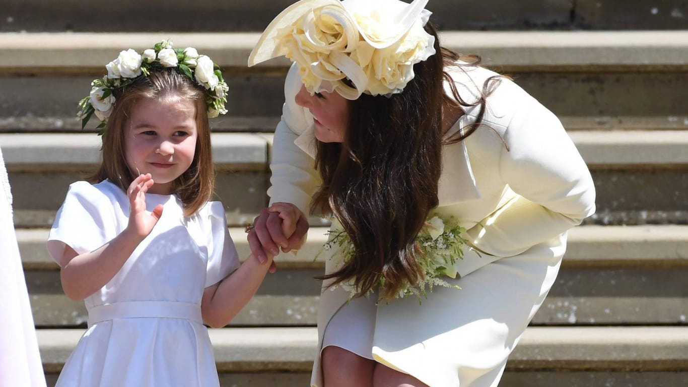 Prinzessin Charlotte und Herzogin Kate bei der Hochzeit von Harry und Meghan im Mai 2018.