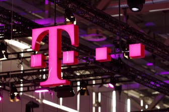 Das Logo der Telekom (Symbolbild): Das Unternehmen wird im Sommer 2021 sein 3G-Netz abschalten.