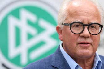 Hofft auf schnelle Wiederaufnahme des Amateur- und Jugendfußball: DFB-Präsident Fritz Keller.