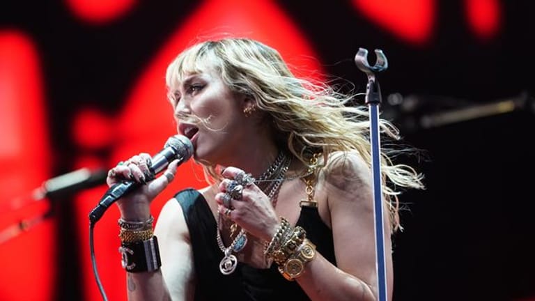 US-Sängerin Miley Cyrus wil wieder live auftreten.