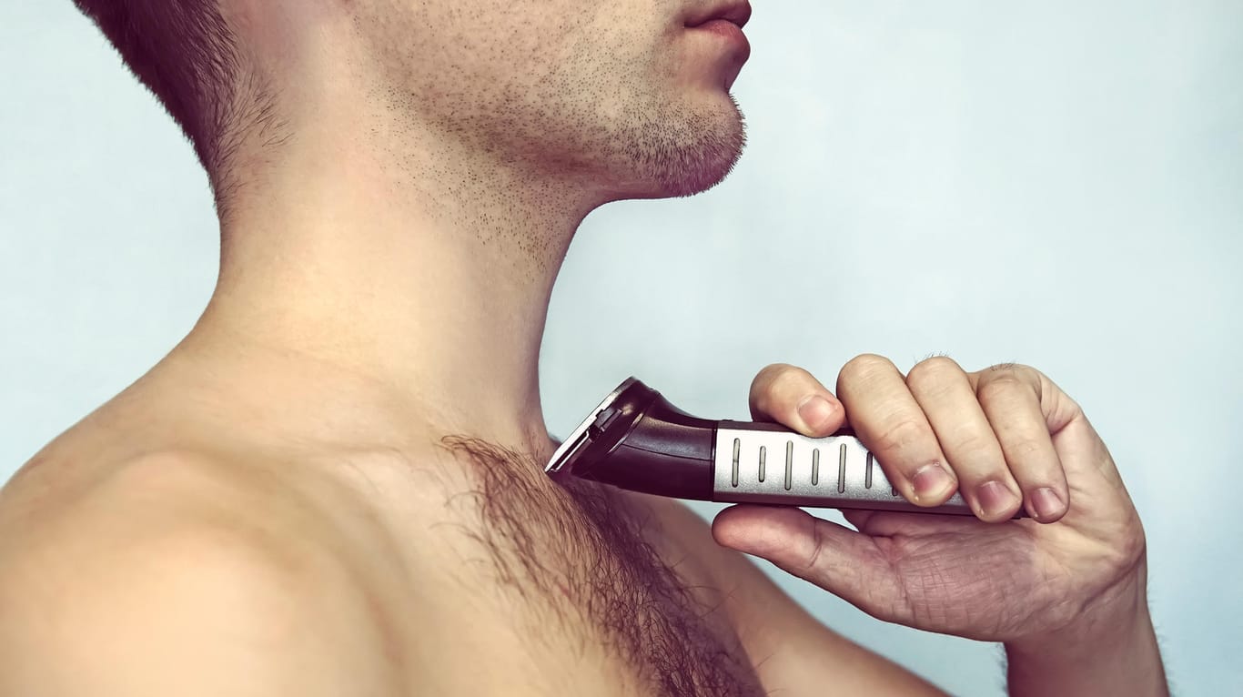 Rasieren: Eine Umfrage des Magazins "Playboy" zeigt, wie häufig sich Männer rasieren.