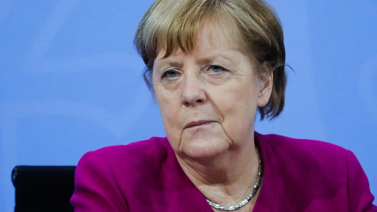 Zufrieden sieht anders aus: Angela Merkel legte nach der Bund-Länder-Runde viel Wert auf die Notbremse. Doch greift sie auch?