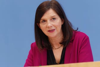 Katrin Göring-Eckardt: Die Grünen-Fraktionschefin fordert maximale Aufmerksamkeit für das Gender Pay Gap.