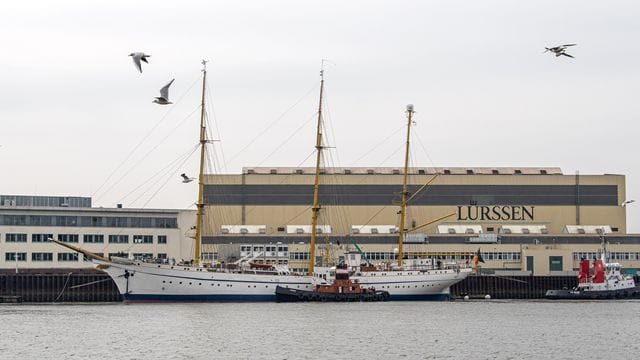 Das Marine-Segelschulschiff "Gorch Fock" kann nach einer teuren fünfjährigen Sanierung wieder zur See fahren. Das Marine-Segelschulschiff "Gorch Fock" kann nach einer teuren fünfjährigen Sanierung wieder zur See fahren.
