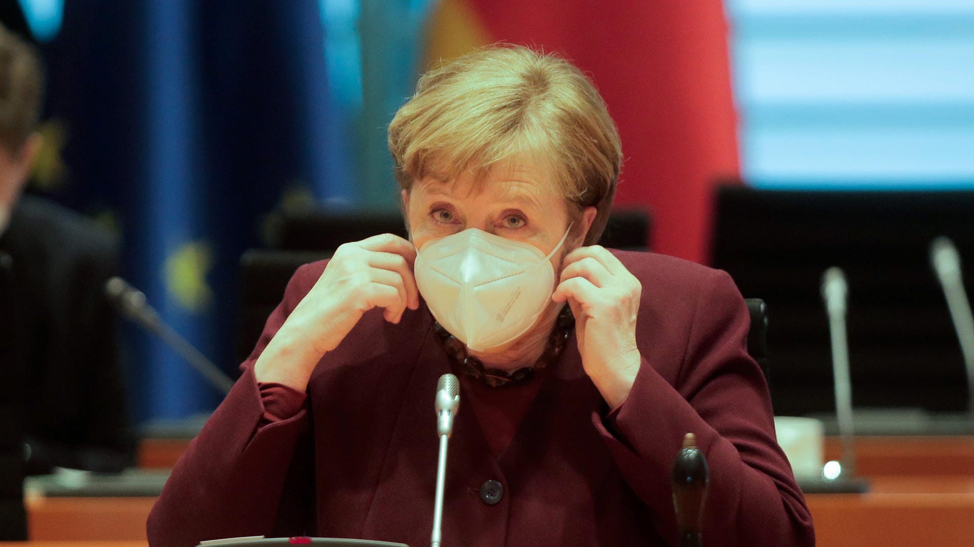 Angela Merkel: Die Kanzlerin glaubt, dass es bis zum Juli dauert, bis sich die Lage in der Bundesrepublik wieder entspannt. Angela Merkel: Die Kanzlerin glaubt, dass es bis zum Juli dauert, bis sich die Lage in der Bundesrepublik wieder entspannt.