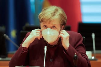 Angela Merkel: Die Kanzlerin glaubt, dass es bis zum Juli dauert, bis sich die Lage in der Bundesrepublik wieder entspannt.