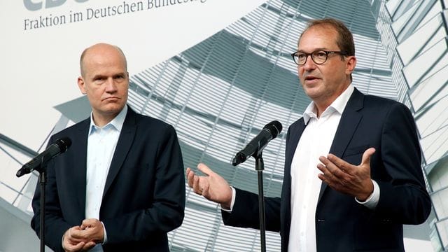 Ralph Brinkhaus und Alexander Dobrindt wollen die Unionfraktion wieder in ein gutes Licht rücken. Ralph Brinkhaus und Alexander Dobrindt wollen die Unionfraktion wieder in ein gutes Licht rücken.