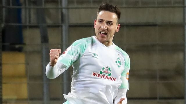Machte im Spiel gegen Bielefeld den Deckel drauf: Bremens Kevin Möhwald jubelt über sein 2:0. Machte im Spiel gegen Bielefeld den Deckel drauf: Bremens Kevin Möhwald jubelt über sein 2:0.