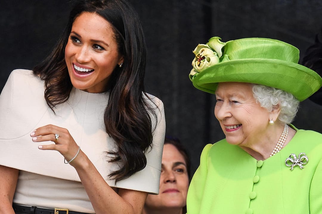 Herzogin Meghan und Queen Elizabeth II.: Dieses Foto wurde bei ihrem gemeinsamen Termin im Juni 2018 aufgenommen.