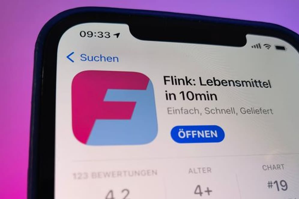 Die App des mobilen Supermarktes Flink ist im Apple App Store auf einem iPhone zu sehen. Über eine schlecht gesicherte Programmschnittstelle konnten Kundendaten unbefugt abgerufen werden.