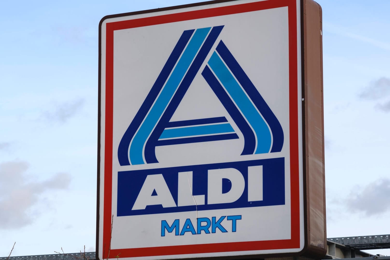 Aldi: Der Discounter führt eine neue Kennzeichnung bei den Eigenmarken ein.