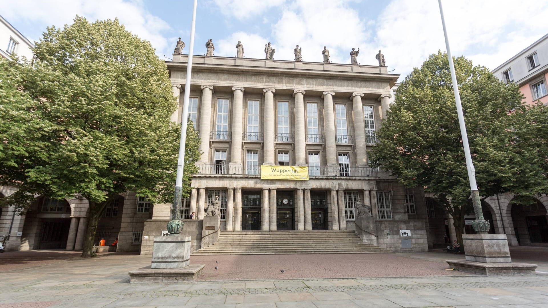 Rathaus der Stadt Wuppertal: Christdemokraten und Bündnis 90/Die Grünen haben ihr gemeinsames Programm vorgestellt.