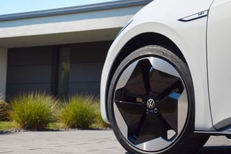 Reifen fürs E-Auto: Für eine möglichst hohe Reichweite zeichnen sich geeignete Modelle durch einen geringen Rollwiderstand aus.