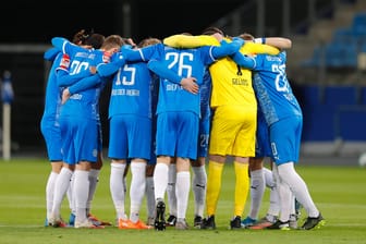 Holstein Kiel: Die gesamte Mannschaft muss in Quarantäne.