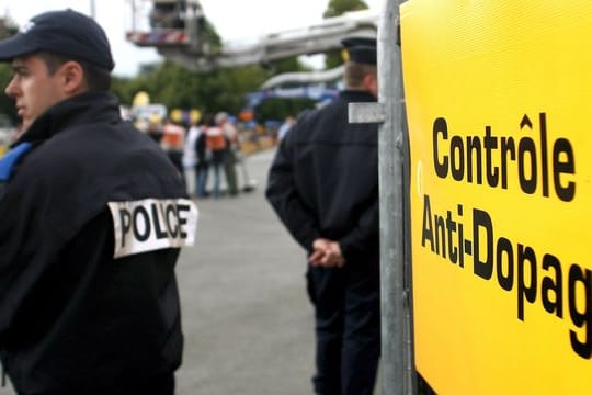 Der Eingang einer Dopingkontrollstelle bei der Tour de France.