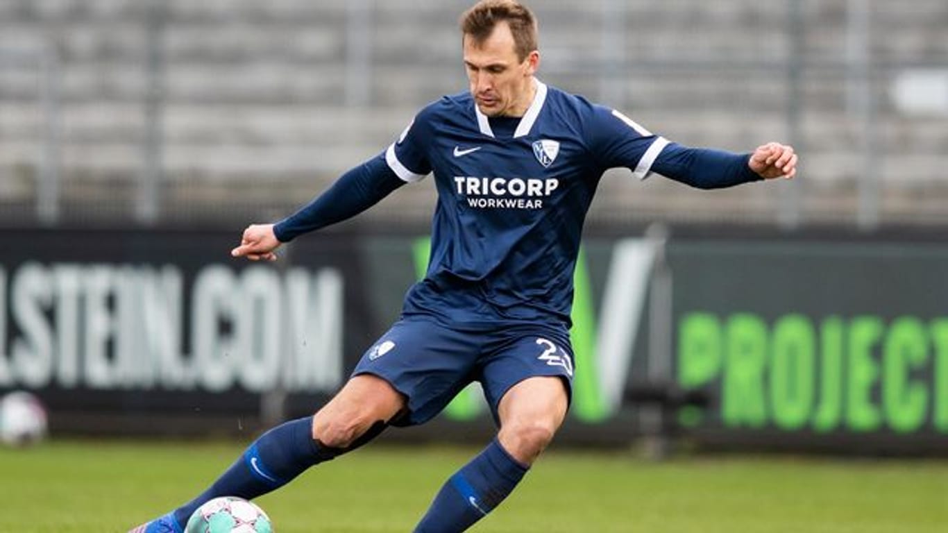 Robert Tesche hat seinen Vertrag beim VfL Bochum um ein Jahr verlängert.