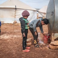 Syrische Kinder in einem Flüchtlingslager: Gerade für sie ist die Situation im Land schlimmer als je zuvor.