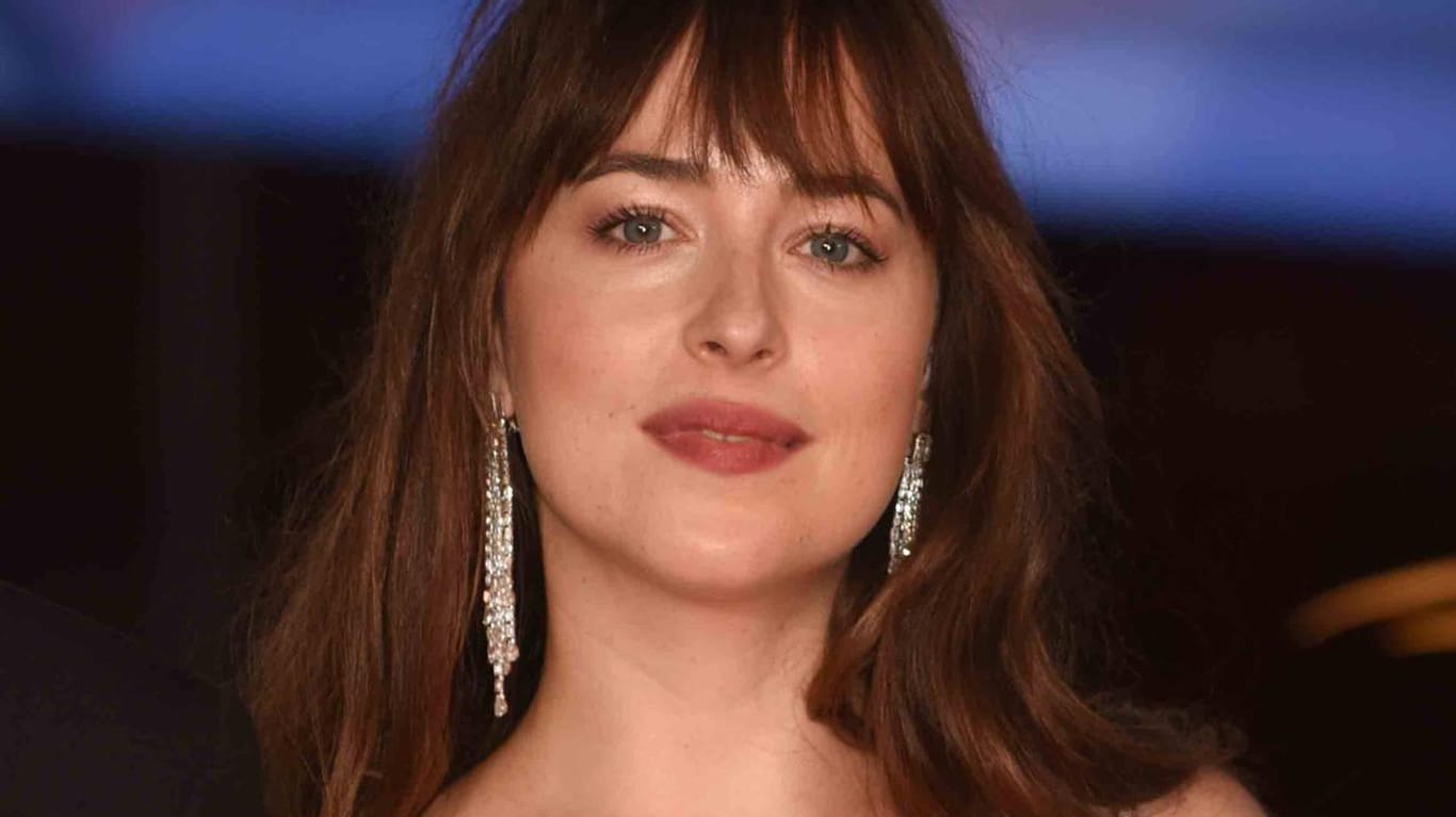 Dakota Johnson: Die Schauspielerin ist die Tochter der Hollywoodstars Melanie Griffith und Don Johnson.