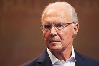 Franz Beckenbauer kann sich Lothar Matthäus als Fußball-Bundestrainer vorstellen.