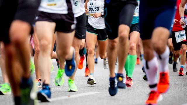 Läufer beim Berlin-Marathon (Archivbild): Am kommenden Wochenende ist mit einigen Straßensperrungen zu rechnen.