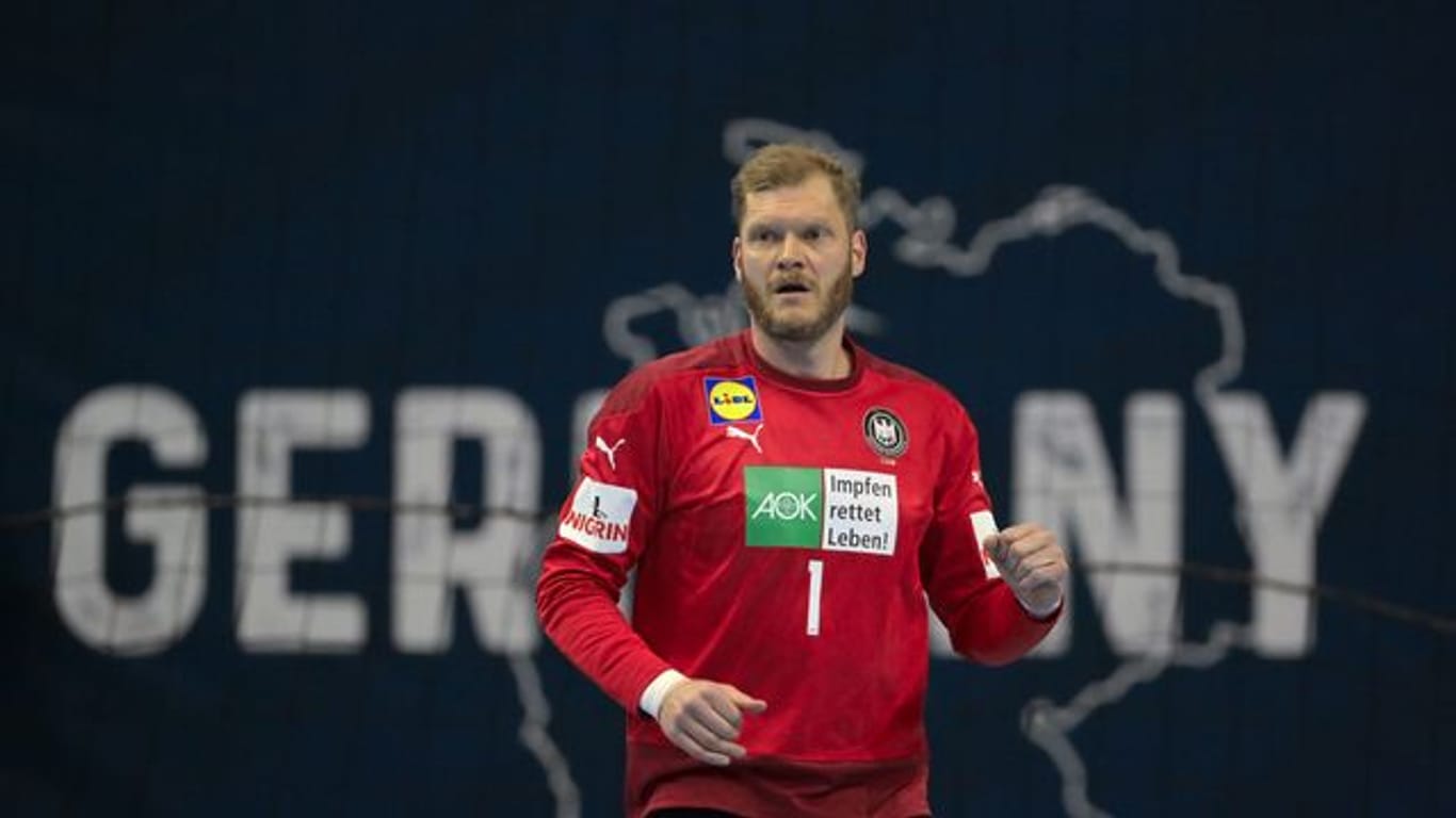 Torwart Bitter fällt derzeit mit einer Rückenverletzung, die er sich im Auftaktspiel gegen Schweden zuzog, aus.